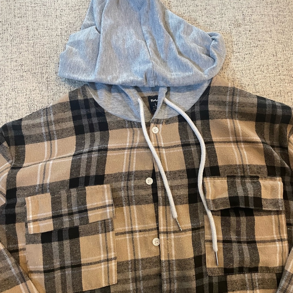 ROMWE Gray and Tan Hooded Shirt - Picture 2 of 4